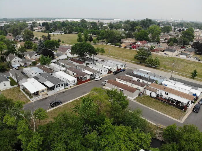 Meadowcreek Mobile Park Picture 9