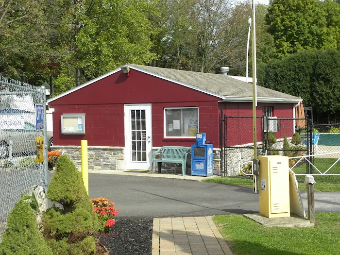Countryside Campground Picture 1
