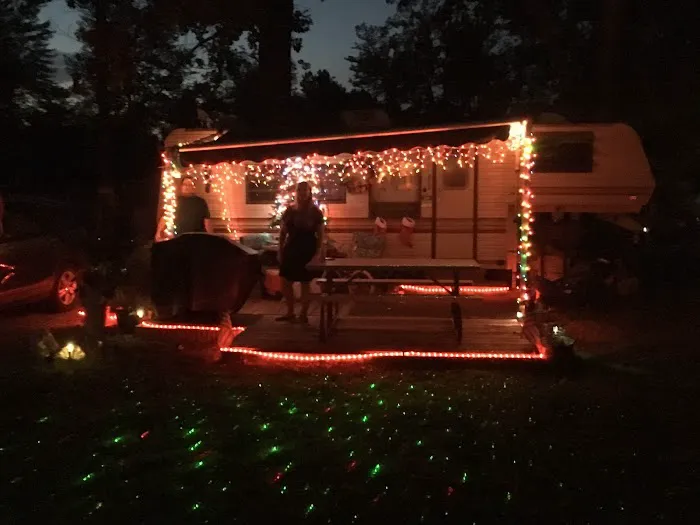 The Lake Campground Picture 3