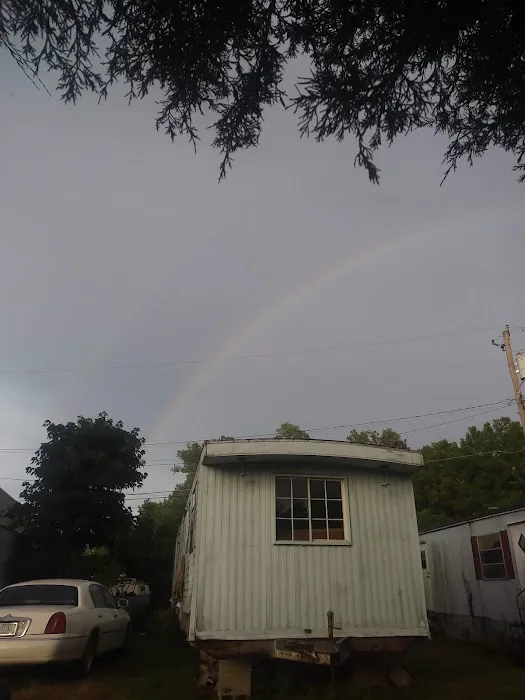 Trailer Park Oakhill Picture 8