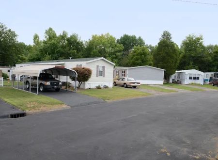 Carolina Pointe Mobile Home Park