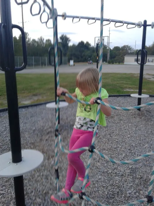 Grandin Pointe Mobile Home Park Picture 10