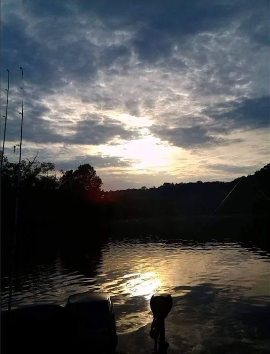 TUCK-AWAY CAMPGROUND Picture 1