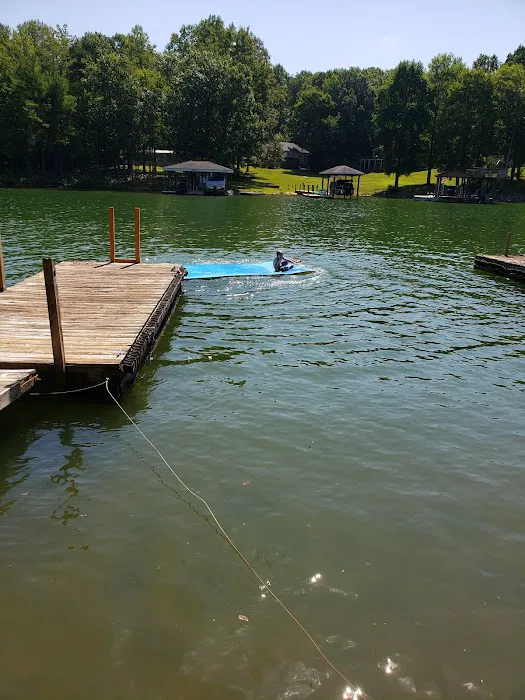 Lazy Cove Campground Picture 2