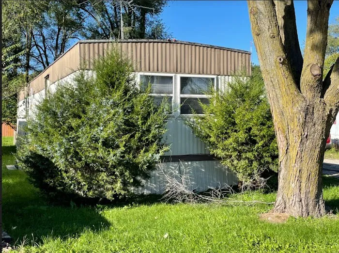 Green Tree Mobile Home Park Picture 5