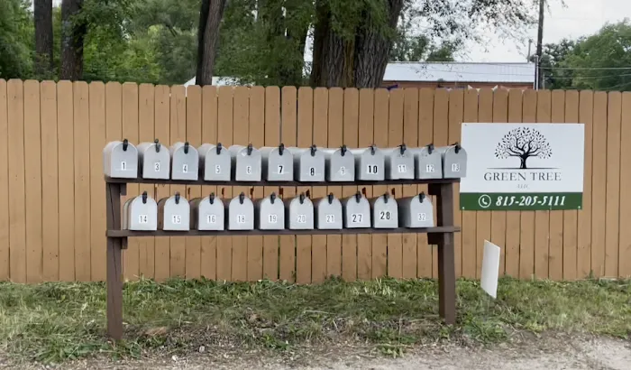 Green Tree Mobile Home Park Picture 6