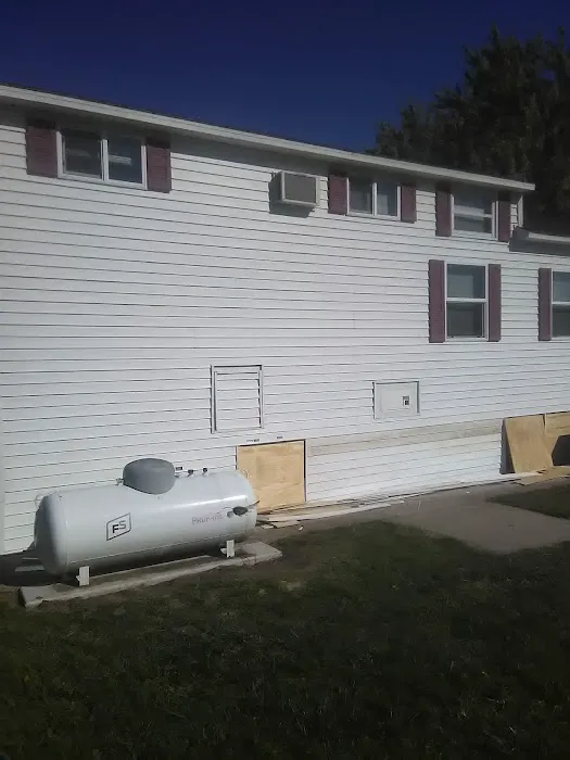 Jon's Estates Picture 3