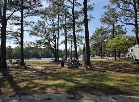 Twin Lakes Campground