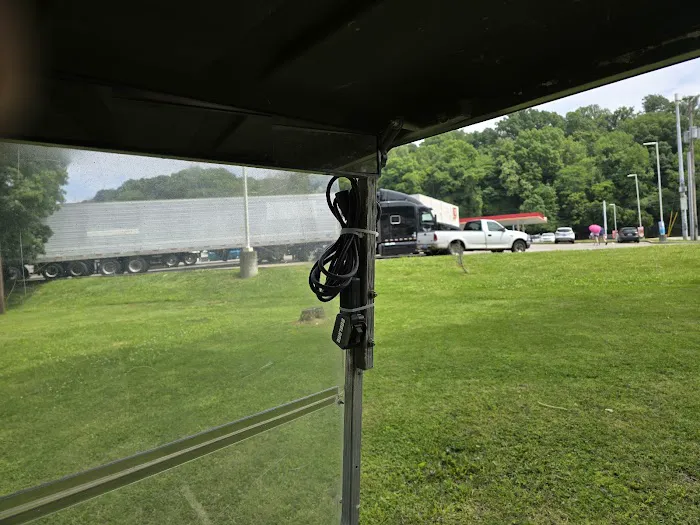 Shadytree Mobile Home & RV Park Picture 3