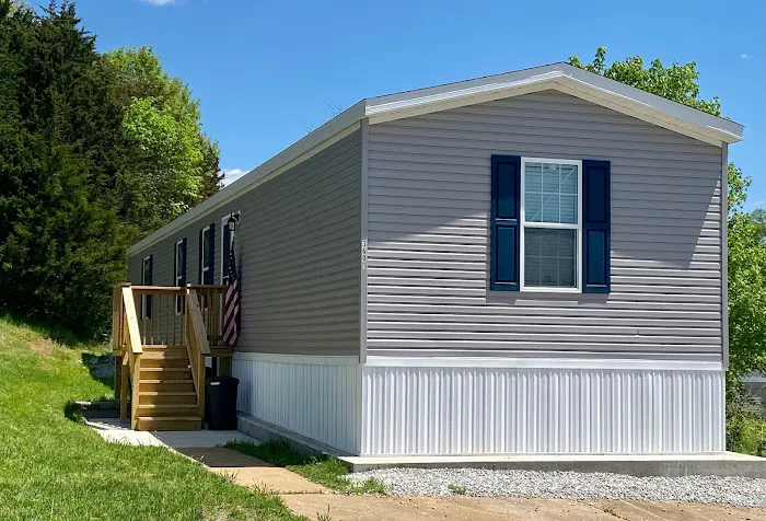 Harding Mobile Home Park Picture 1