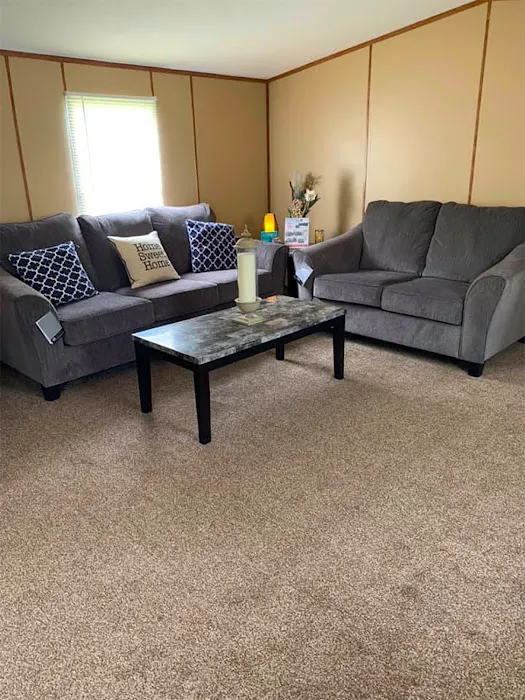 Twin Lakes Manufactured Home Community Picture 6