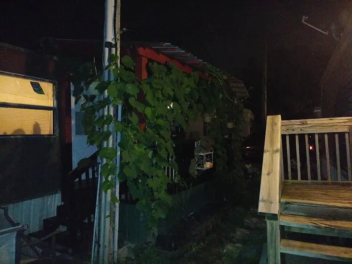 Rockland Mobile Home Park Picture 6