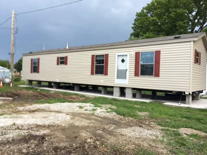 Oglesby Mobile Home Park Picture 9