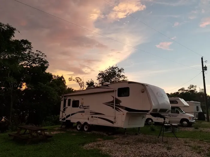 All Seasons Rising Sun Campground Picture 2