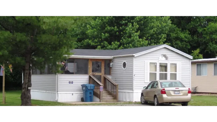 Hilltop Mobile Home Park Picture 1