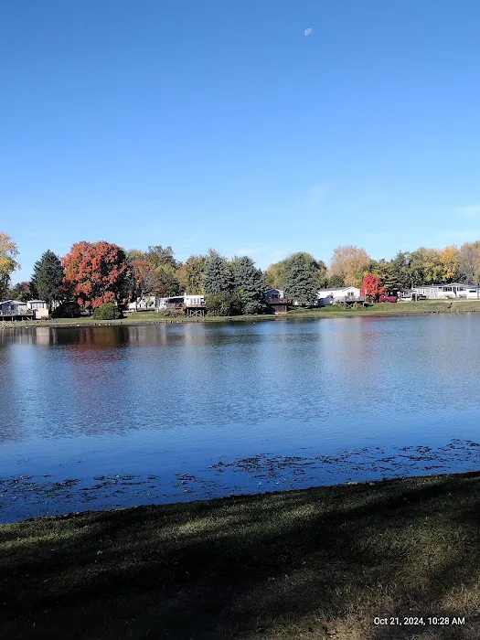 Rainbow Lake Manor Picture 5