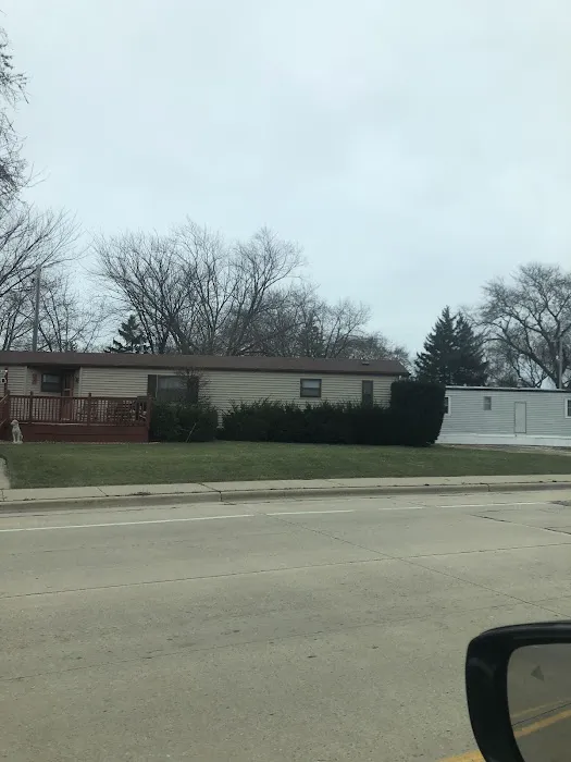 Kenosha Mobile Home Park Picture 1
