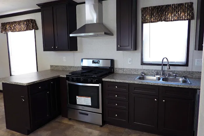 Meadows of Bloomington Manufactured Housing Community Picture 5