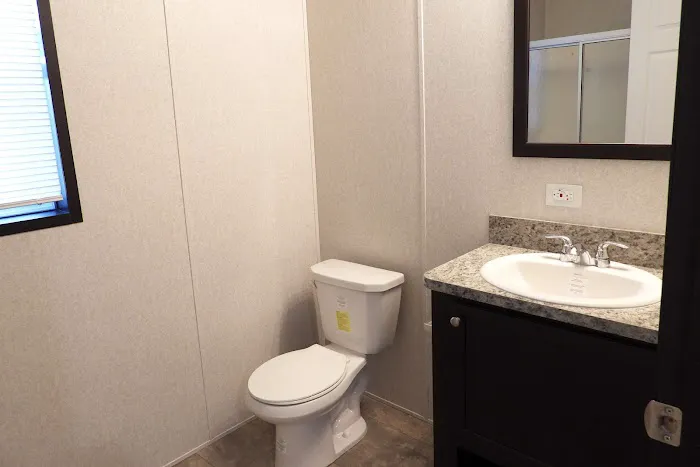 Meadows of Bloomington Manufactured Housing Community Picture 6
