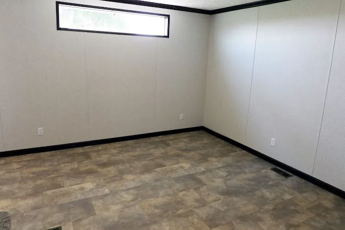 Meadows of Bloomington Manufactured Housing Community Picture 10