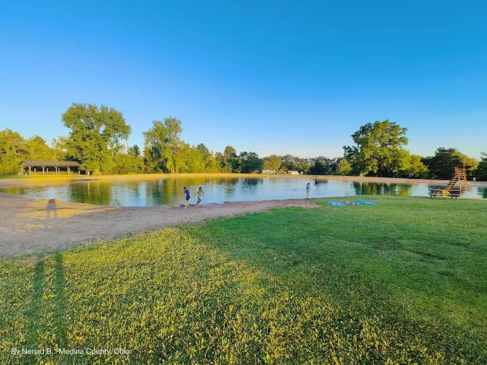 Willow Lake Park Picture 9