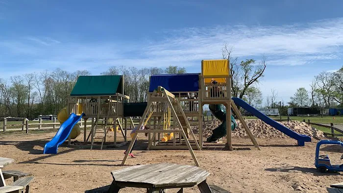 Willow Lake Park Picture 6