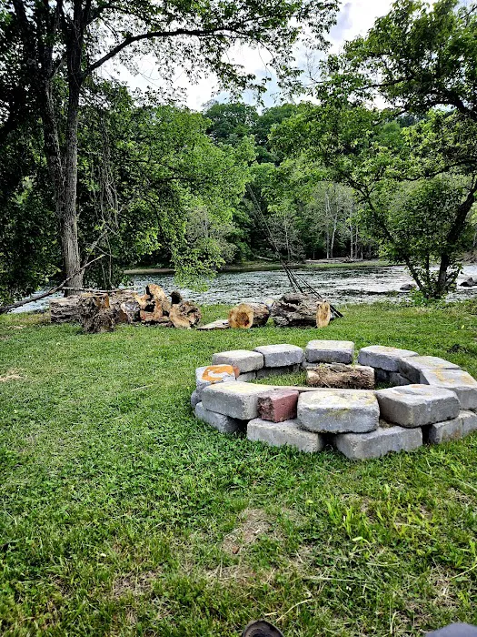 Buzzo Family Campground Picture 2
