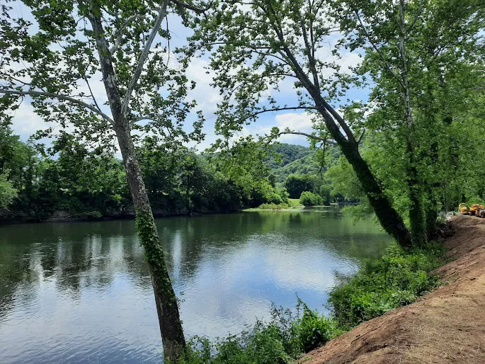 John Henry Campground by Berry’s Campground Picture 1