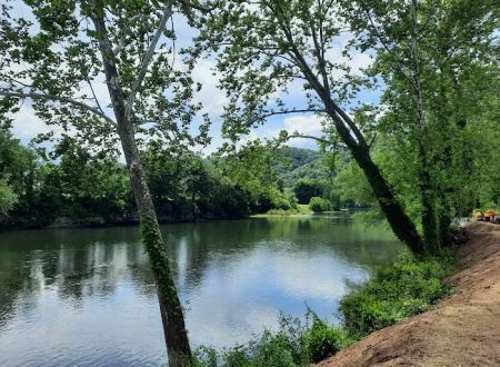 John Henry Campground by Berry’s Campground