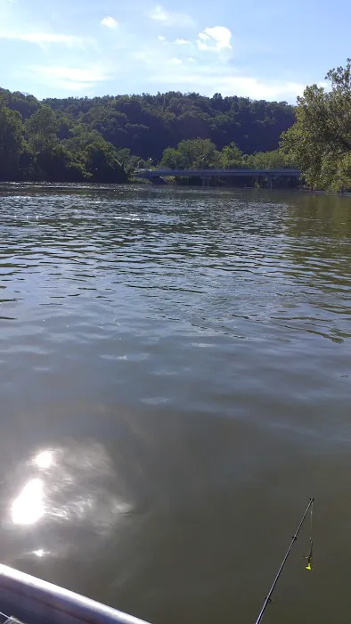 Riverview Campground Picture 1