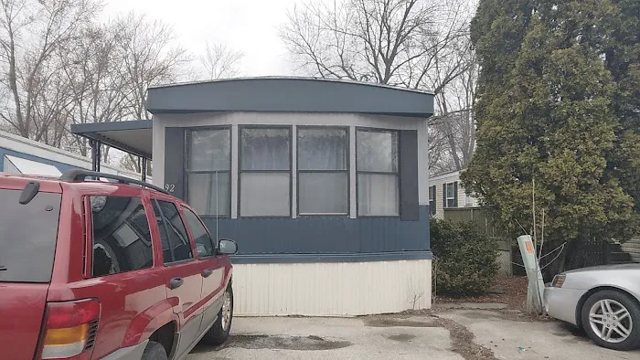 Franklin Mobile Home Park Picture 8