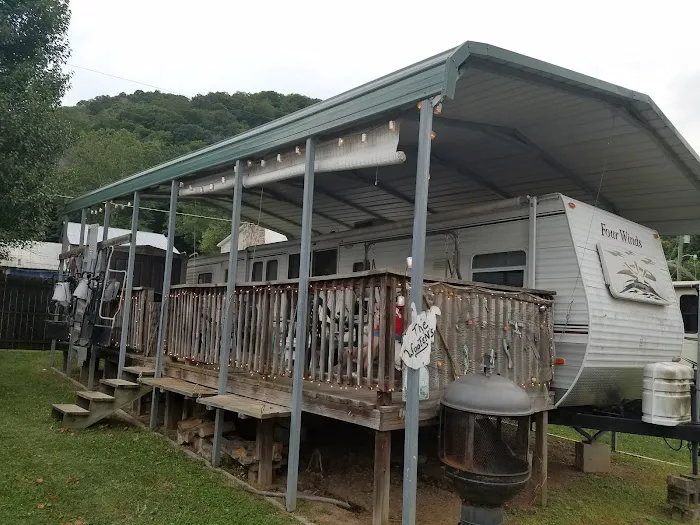 Berry's Campground Picture 8