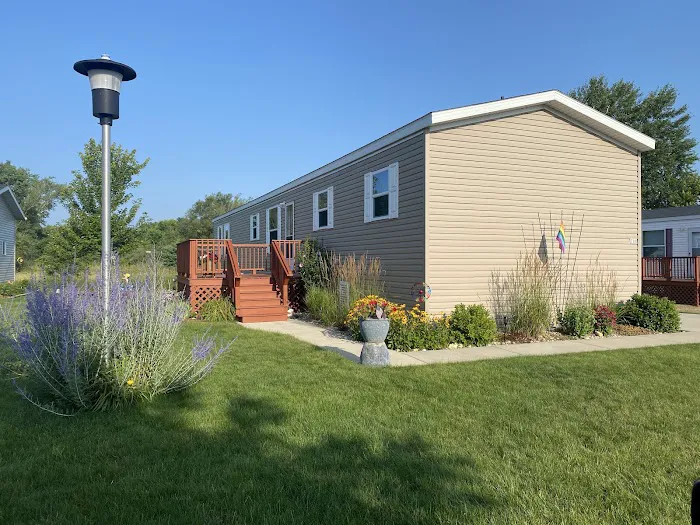 Pioneer Homes of Wisconsin Picture 4