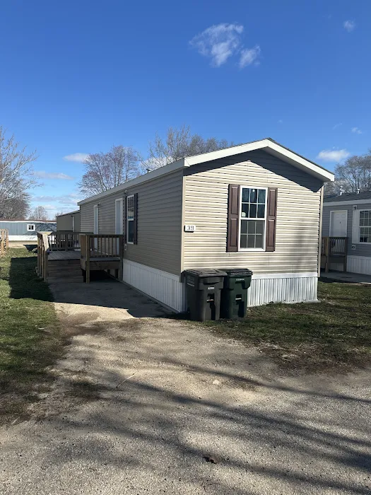 Twin Oaks Mobile Home Community Picture 9