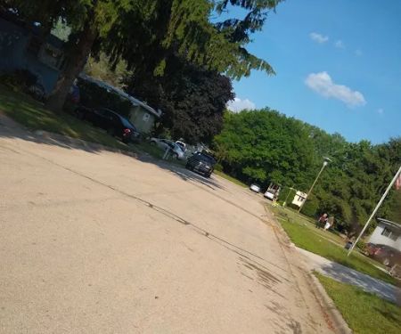 Spacious Acres Manufactured Home Community