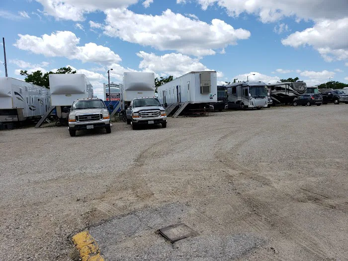 Wisconsin State Fair RV Park - Open Year-Round! Picture 7