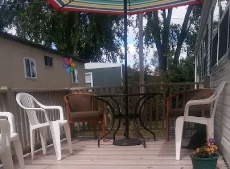 TOWN & COUNTRY MOBILE HOME COURT