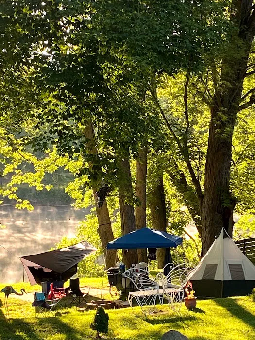 Riversedge Campground & Marina Picture 2