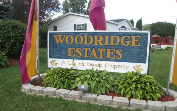 Woodridge Estates Manufactured Housing Community Picture 9