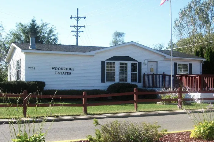 Woodridge Estates Manufactured Housing Community Picture 10