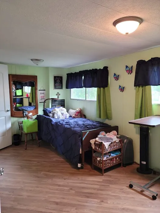 Woodridge Estates Manufactured Housing Community Picture 4