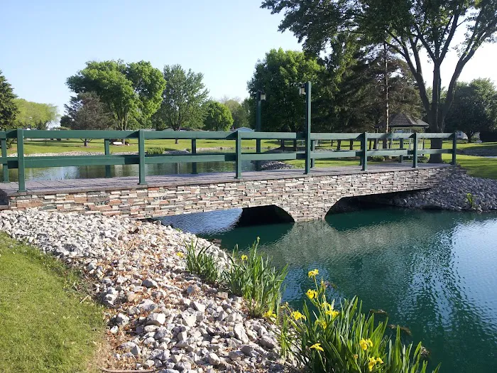 Maple Grove Homes Picture 8