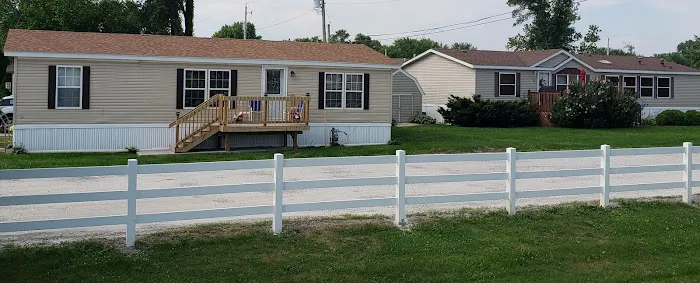 Candle Light Mobile Home Park Picture 1