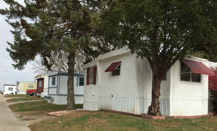 Cambridge Mobile Home Park Picture 5