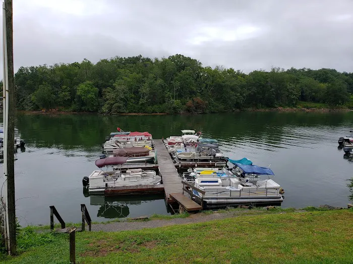 Covey's Family Campground Picture 5