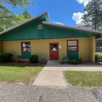 Pine Vista Mobile Home Community ico