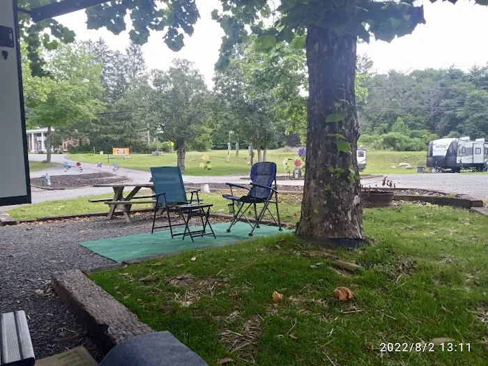 Pipestem Camping at Route 20 Market & Grill Picture 7