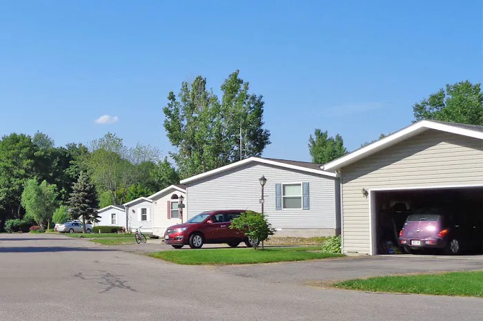 Deer Run Mobile Home Estates Picture 4
