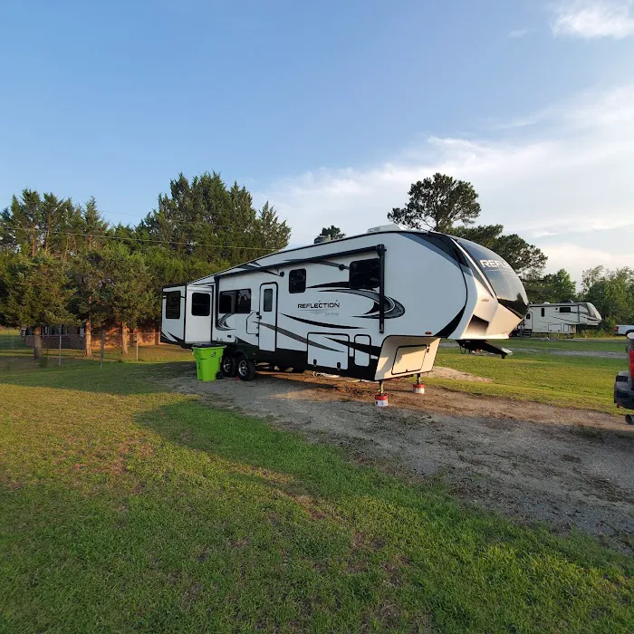 Chips Campground Picture 5