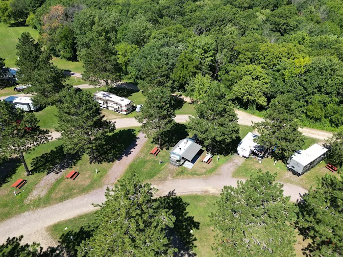 Country Roads Motorhome & RV Park Picture 4
